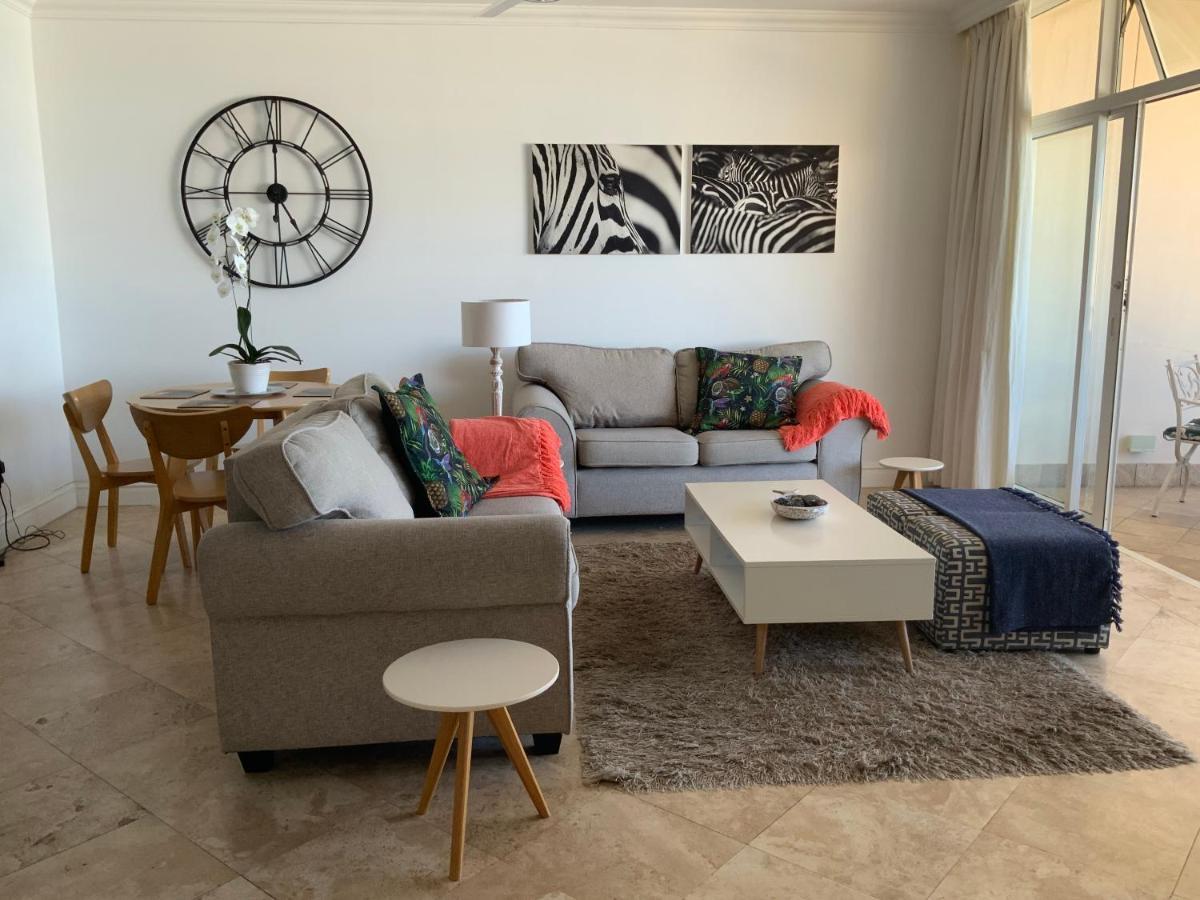 702 Oyster Schelles Appartamento Durban Esterno foto